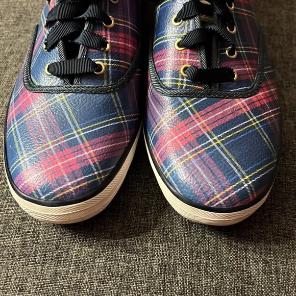 Keds Women’s Size 9 Plaid Leather Sneakers with Dream Foam Interior Cushion - Picture 4 of 13